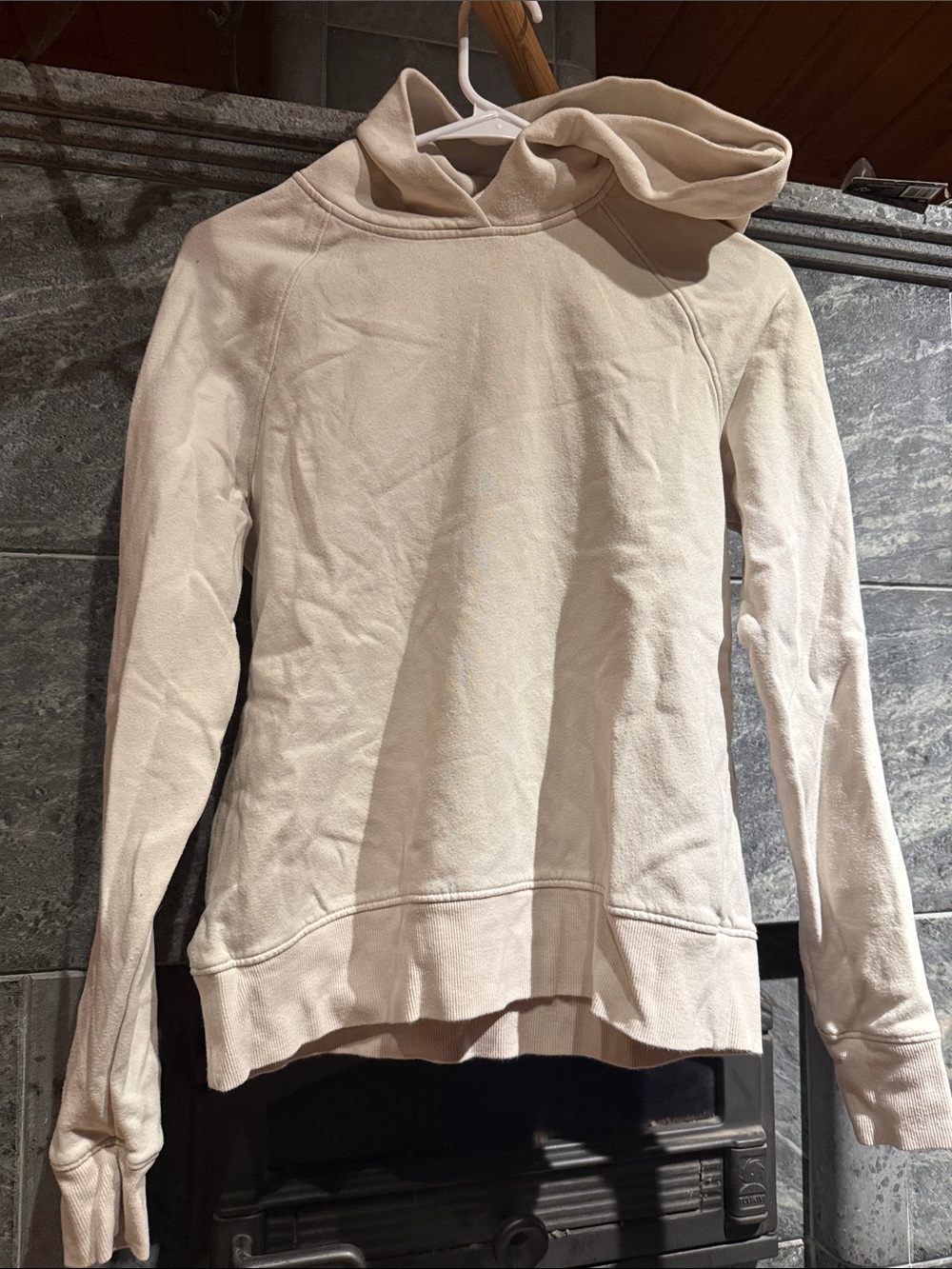 Fruit of the Loom Cream Pullover Hoodie